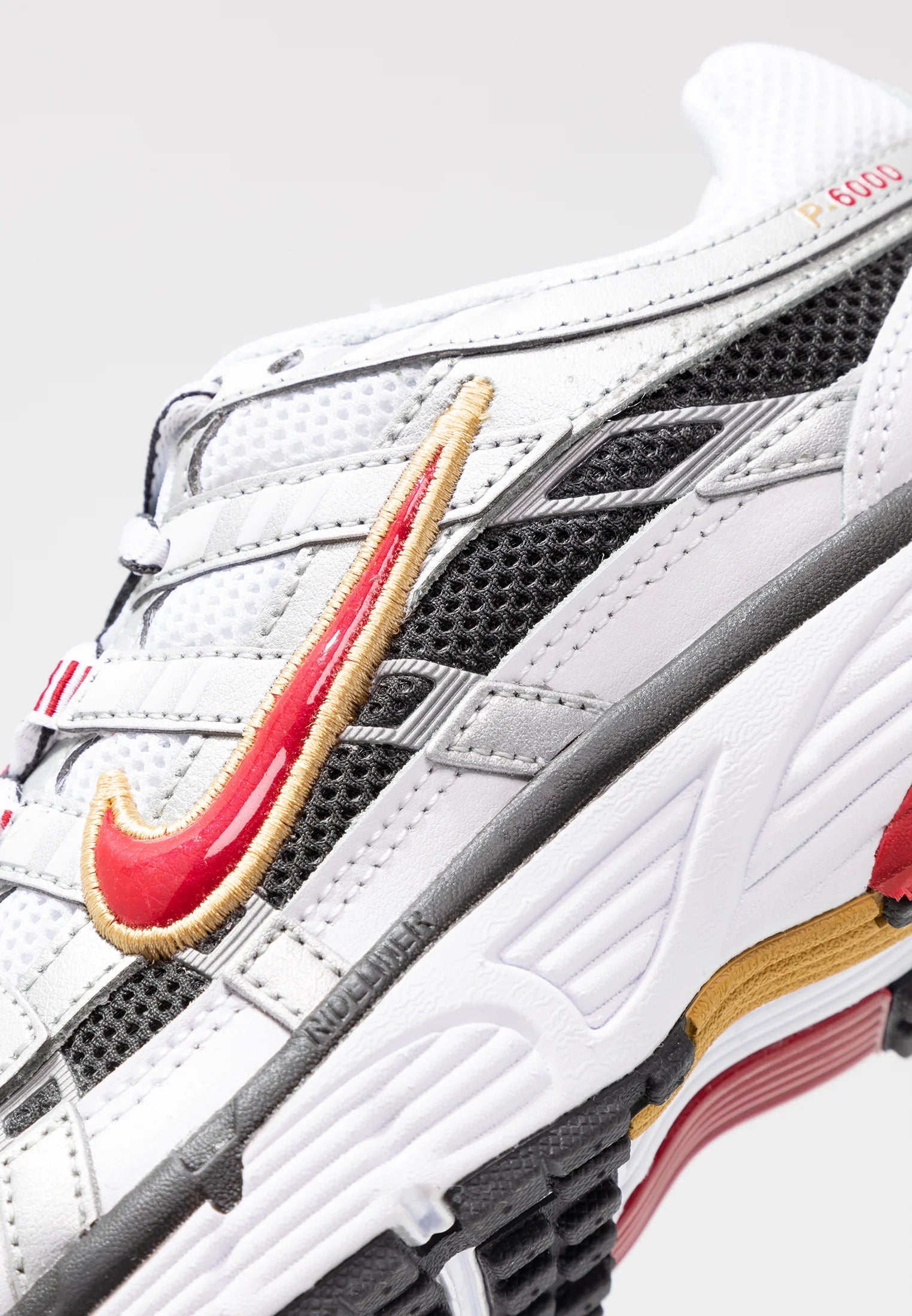 Nike P-6000